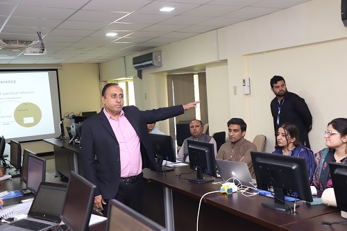 2025-summer-research-week-at-PASTIC-21